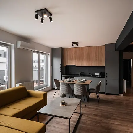 Skylark - Oslo Penthouse With Jacuzzi & Mountain * Brasov