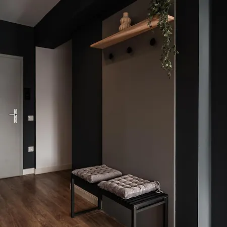 Skylark - Oslo Penthouse With Jacuzzi & Mountain Apartment Brasov
