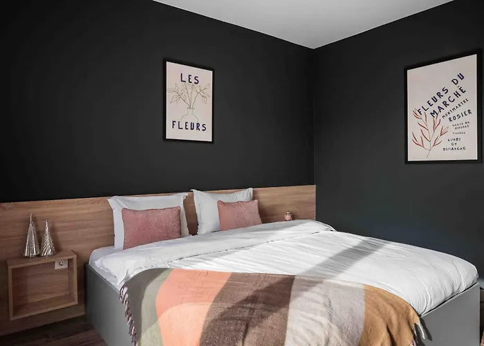 Skylark - Oslo Penthouse With Jacuzzi & Mountain * Brasov