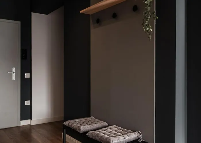 Skylark - Oslo Penthouse With Jacuzzi & Mountain Apartment Brasov